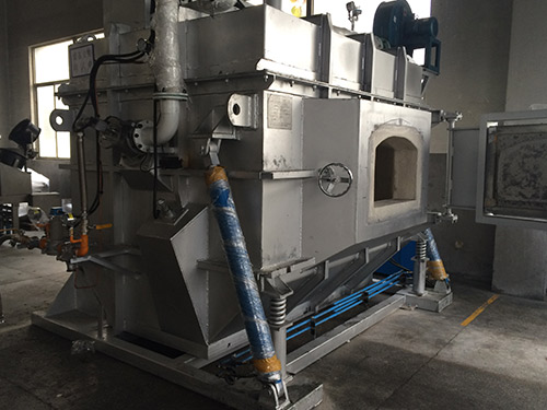 無(wú)坩堝式傾倒?fàn)t